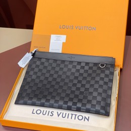 LOUIS VUITTON POCHETTE APOLLO