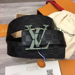 LOUIS VUITTON 40mm