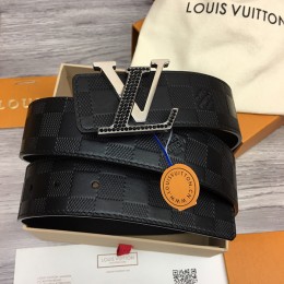 LOUIS VUITTON 40mm