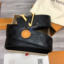 LOUIS VUITTON 40mm