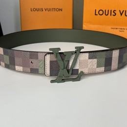 LOUIS VUITTON 40mm