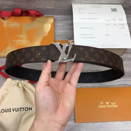 LOUIS VUITTON 40mm