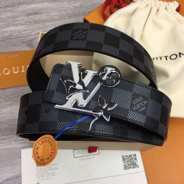 LOUIS VUITTON 40mm