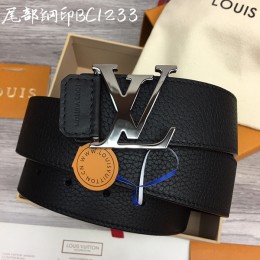 LOUIS VUITTON 40mm