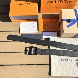 LOUIS VUITTON 35mm