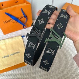 LOUIS VUITTON 40mm