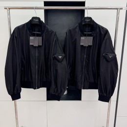 V공장 Prada 2024SS