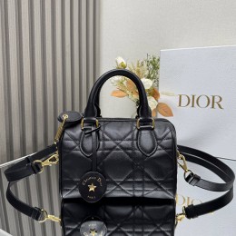 Dior Groove 16-20-25