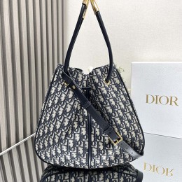 Dior Nolita