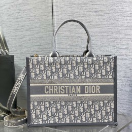 Dior  Tote