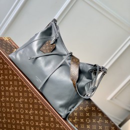 LOUIS VUITTON CarryAll Dark