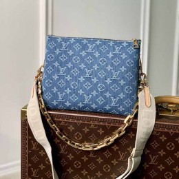 LOUIS VUITTON Coussin