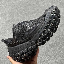 Balenciaga Defender