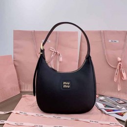 Miumiu  hobo