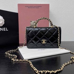 CHANEL Woc 24B