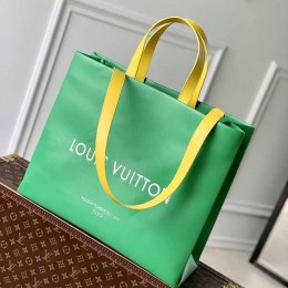 LOUIS VUITTON Shopper