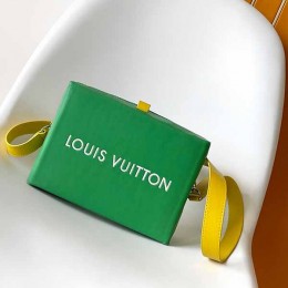 LOUIS VUITTON  Shopper