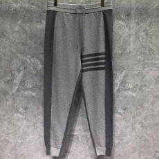 대리석집 THOM BROWNE