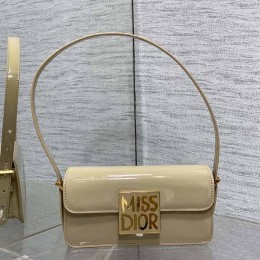 Dior  Miss