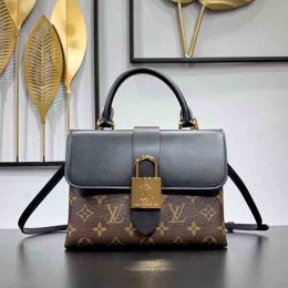 LOUIS VUITTON Locky BB