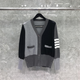 대리석집 THOM BROWNE