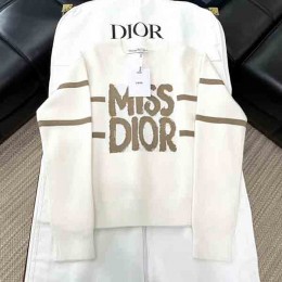 V공장 DIOR 2024FW MISS