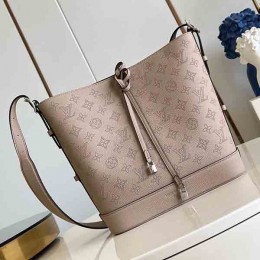 LOUIS VUITTON Flore