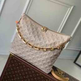 LOUIS VUITTON Hobo