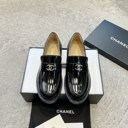 CHANEL 25c