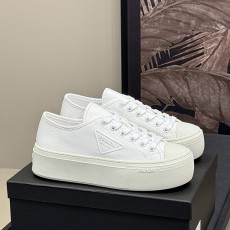 prada ss25 new arrival