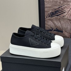 prada ss25 new arrival
