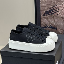 prada ss25 new arrival