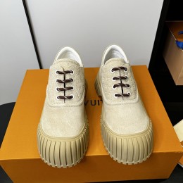 LOUIS VUITTON Metropolis
