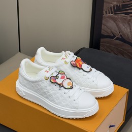 LOUIS VUITTON Groovy