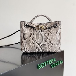 BOTTECA VENETA