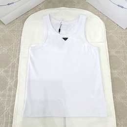 V공장 Prada 2025SS