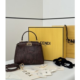 FENDI peekaboo