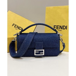 FENDI Baguette