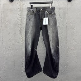 Acne Studios