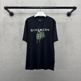 Givenchy 4G