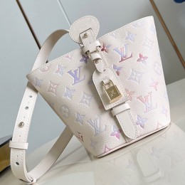 LOUIS VUITTON  All In BB