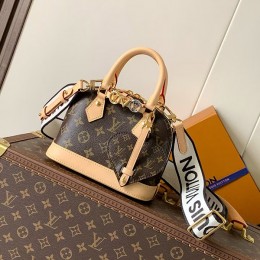 LOUIS VUITTON Alma