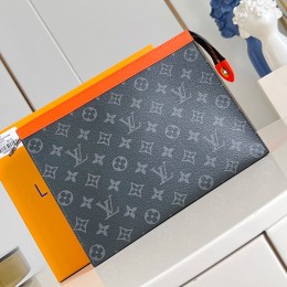 LOUIS VUITTON Pochette Voyage