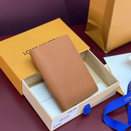 LOUIS VUITTON Taurillon