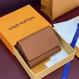 LOUIS VUITTON Victor