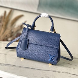 LOUIS VUITTON Cluny