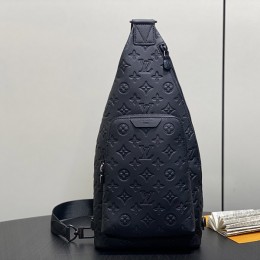 LOUIS VUITTON Duo Slingbag