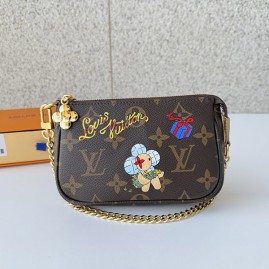 LOUIS VUITTON Vivienne