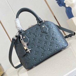 LOUIS VUITTON Alma BB