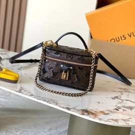 LOUIS VUITTON VanityChain Pouch